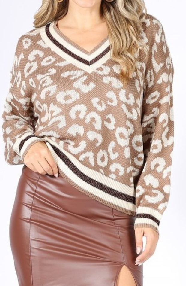 Leopard sweater w/ shimmer trim